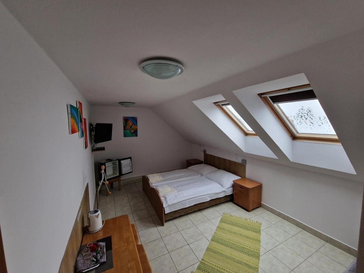 Penzion Solna Jaskyna Turčianske Teplice Exterior foto