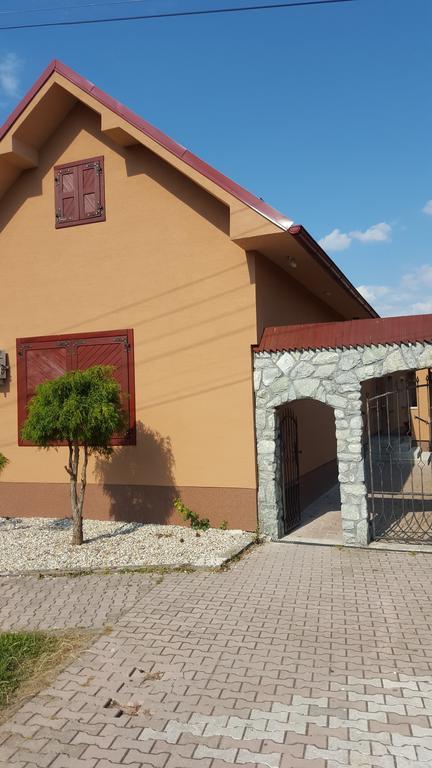 Penzion Solna Jaskyna Turčianske Teplice Exterior foto